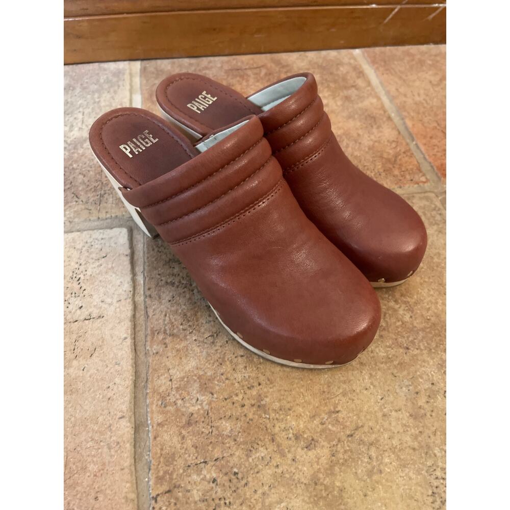 Paige Robbie Studded Clog in the whisky brown leather. Size 9 - Picture 2 of 9